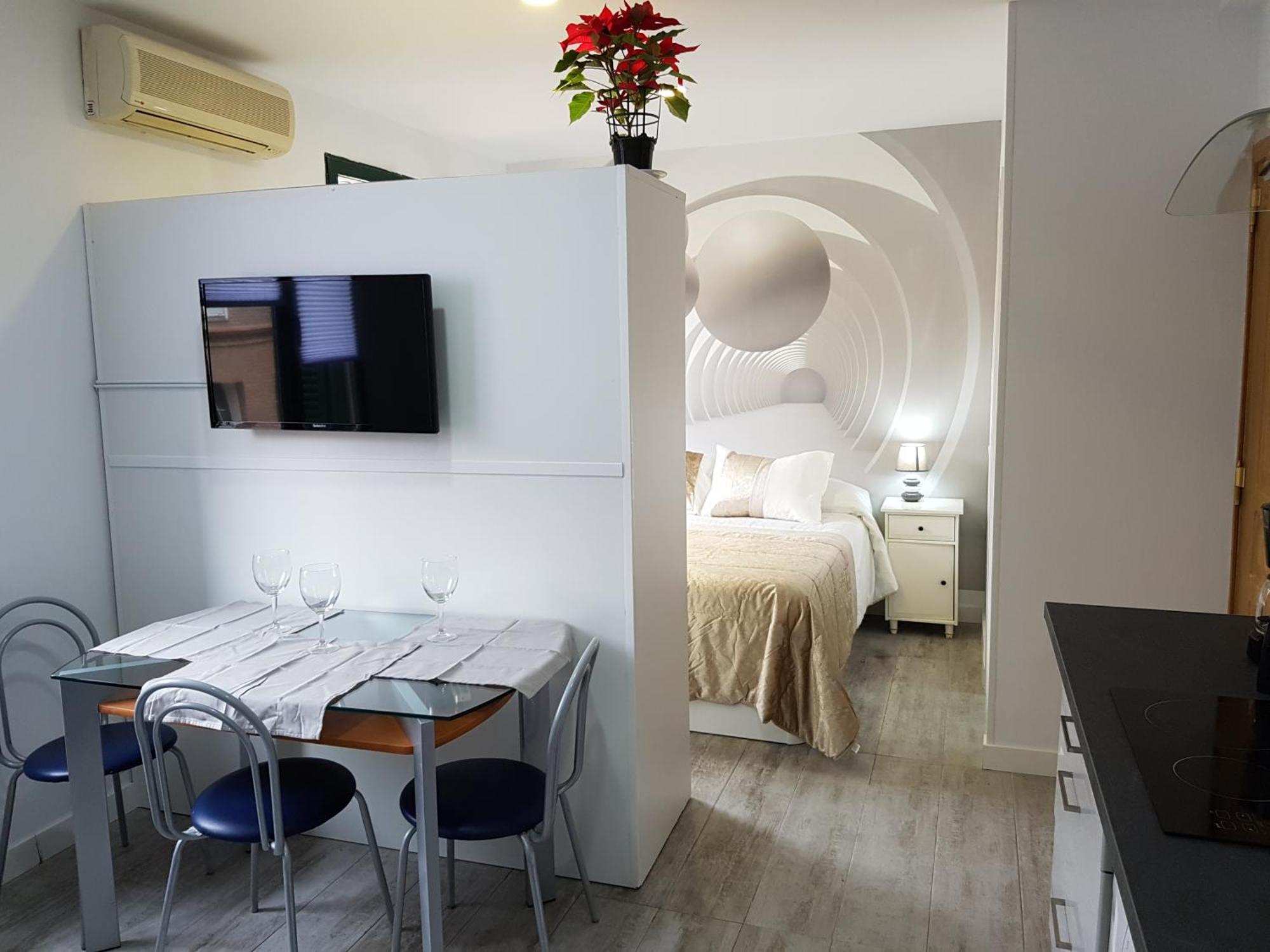 Turisticos Cuenca 3 Aparthotel Madrid Exteriör bild
